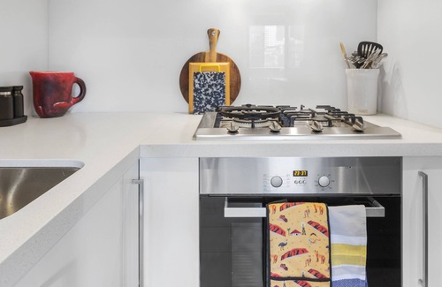 Southbank Apartamento | Love Melbourne by Ready Set Stay - Huge balcony apartment, pet friendly, WIFI