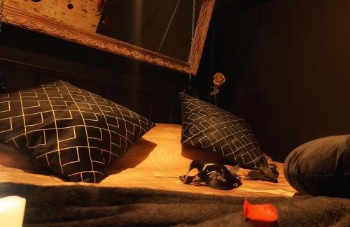 Jonzac Apartamento | Love Room Fantasme 50 Nuances