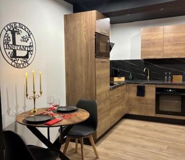 Limoux Apartamento | Love Room L'instanté - "Suite L'intense"
