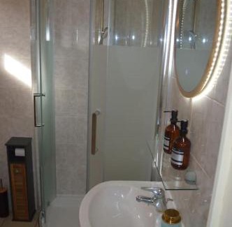 Airan Apartamento | Love room or et rouge
