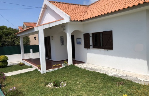 Fontanelas Casa | LOVELLY VILLA WITH GARDEN in small village near Sintra/Cascais coast and Lisbon