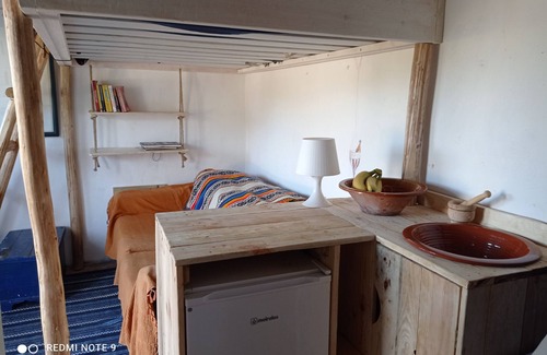Aljezur Cabina | Lovely 1-Bed Cabin at Yellow house