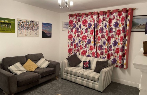 Trinity Apartamento | Lovely 1 bed flat in quiet Wimbledon