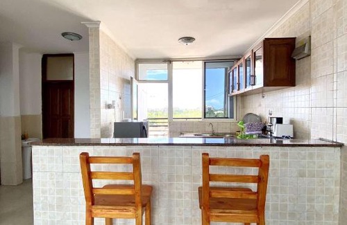 Oyster Bay Apartamento | Lovely 1-bedroom apartment with office (Sea View)