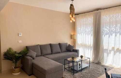 El Gouna Chalet De Esquí | Lovely 1 Bedroom apt. At Mangroovy residence with free access to the Beach and Pools