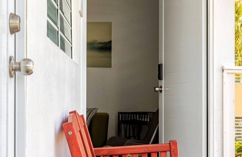 Puerto Nuevo Apartamento | Lovely 1-bedroom Beach Apt - Mare Blu 3rd floor
