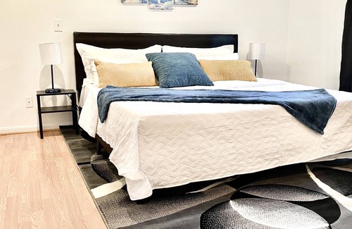 Houston Condominio | Lovely 1-Bedroom Condo with Pool