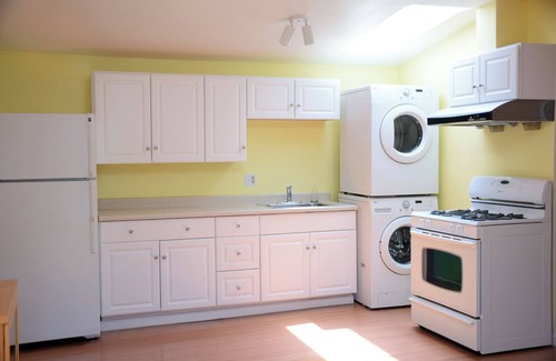 Bushrod Cabaña | Lovely 1-bedroom cottage in Oakland