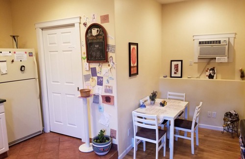 Rutland Casa | Encantadora y cálida suite de 1 dormitorio. Acceso a la bañera de hidromasaje.