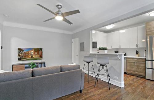 Evanston Apartamento | Lovely 1BR Apt in Evanston - Elmwood 105