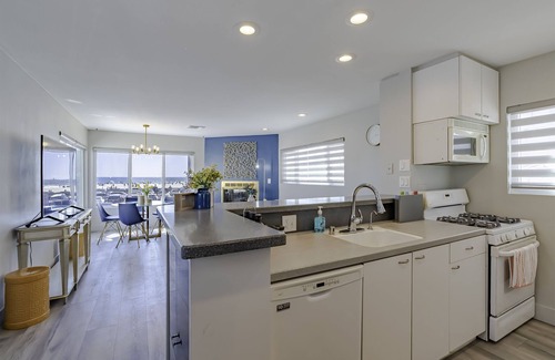 Los Angeles County Apartamento | Lovely 1BR + Free Parking in Venice Beach, Sleep 4