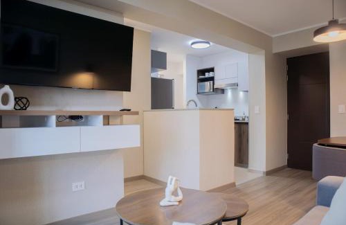 Surquillo Apartamento | Lovely 1BR with Swimming Pool in San Isidro