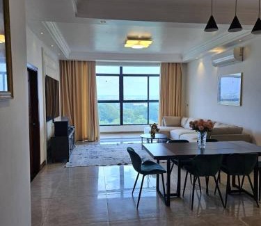 Mikocheni Apartamento | lovely 2 bed, 2.5 bath condo