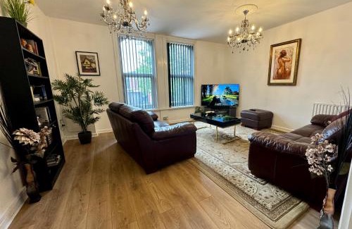 Arnold Apartamento | Lovely 2 bed Apartment, Arnold Town centre.