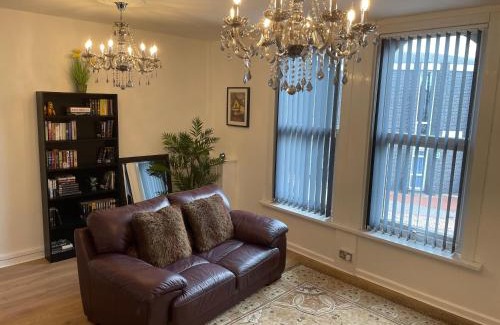 Arnold Apartamento | Lovely 2 bed Apartment, Arnold Town centre.