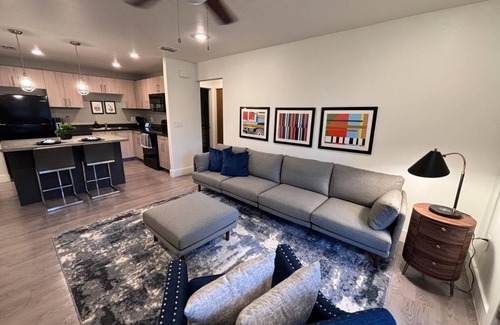 Brownsville Apartamento | Lovely 2-bedroom apartment FULLY FURNISHED in Brownsville