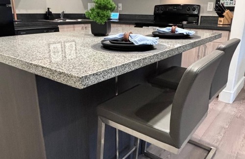 Brownsville Apartamento | Lovely 2-bedroom apartment FULLY FURNISHED in Brownsville