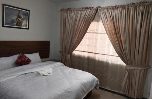 Lahore Apartamento | Lovely 2-Bedroom Apartment