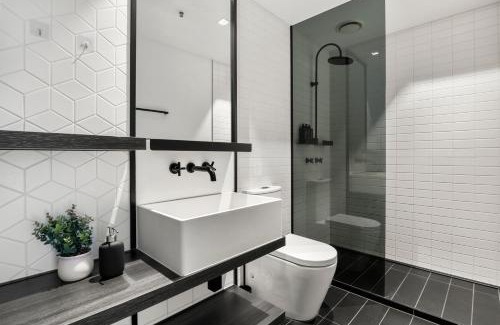 Docklands Apartamento | Lovely 2 Bedroom Apt at Marvel Stadium with Car Park and Rooftop Pool