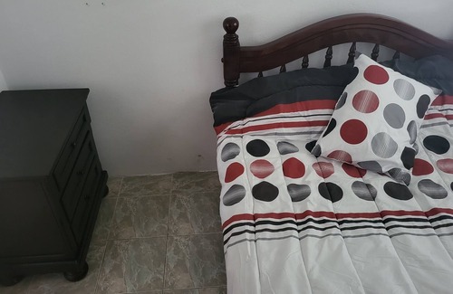 Pueblo Casa | Lovely 2 bedroom house with WiFi and free parking