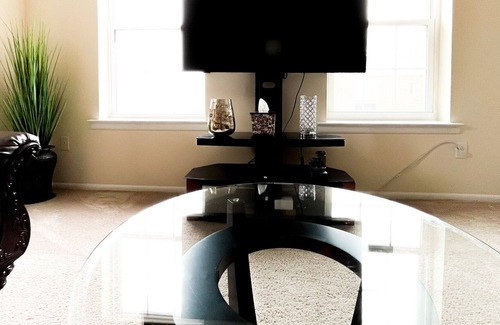 Bensalem Apartamento | LOVELY- 2 bedroom NEAR parx casino