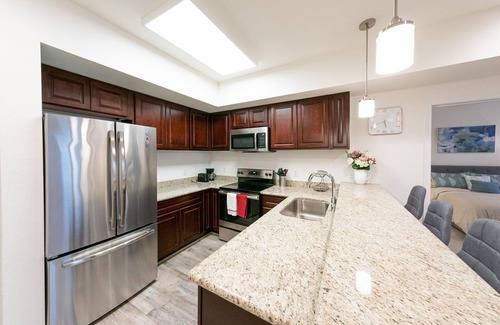 Katy Condominio | Lovely 2B/2B in Gated Condos| Katy Asian Town & MarketPlace| 2O