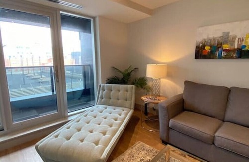 Downtown Halifax Apartamento | Lovely 2Bed, 2Bath with Balcony Downtown Halifax