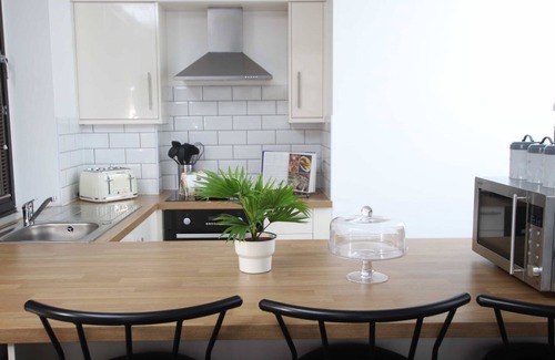 Watford Town Centre Apartamento | Elegante, impresionante 2 Bed Flat Plus! Estacionamiento gratis