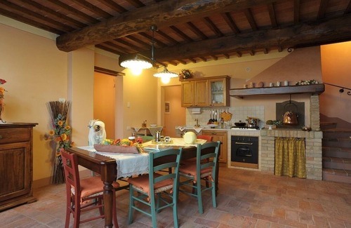 Gambassi Terme Villa | Villa en Gambassi Terme (Florencia) con terraza y gran jardín privado.