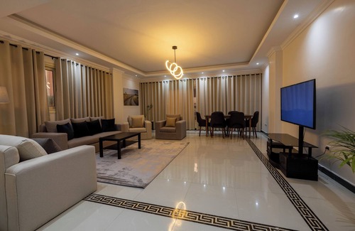 New Cairo Apartamento | Lovely 3-bedroom apartment located at the center of New Cairo City