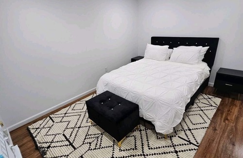 Communipaw Casa | Lovely 3-bedroom Parking, 20 Min To NYC!
