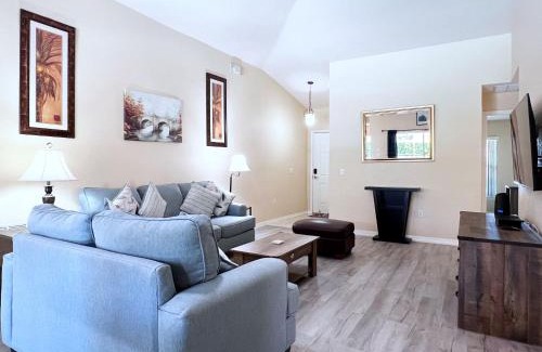 Silver Creek Casa | Lovely 3-Bedroom Pool Villa-1445SCD