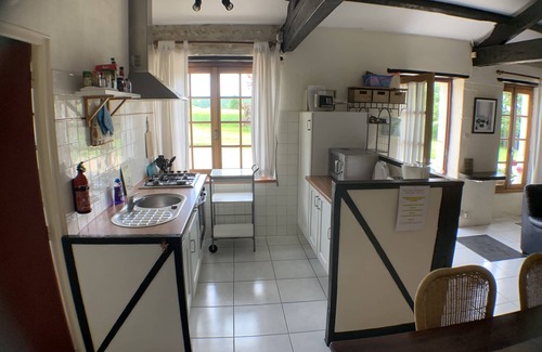 Brossac Cabaña | casa privada para 6 en el maravilloso campo
