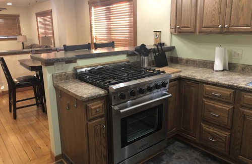 Twain Casa | Lovely 3BR Close to Downtown