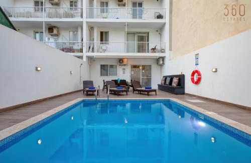 Tal-Ibrag Apartamento | Lovely 3BR maisonette, spacious with Wifi, AC & Pool by 360 Estates