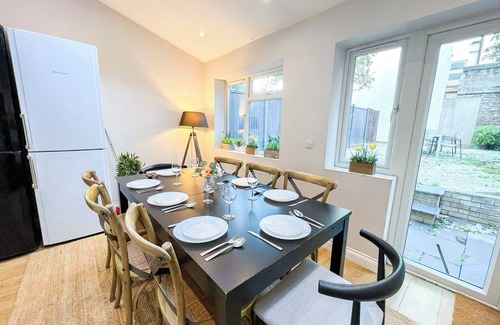 Brondesbury Apartamento | Lovely 4-BedRm Kilburn Flat w/ Garden & Parking near Hampstead Heath, Abbey Road