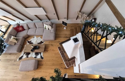 Moisei Chalet De Esquí | Lovely 4-bedroom A-frame chalet with WiFi in Moisei