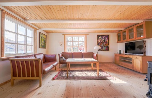 Vestmanna Casa | Lovely 4 Bedroom House in Vestmanna
