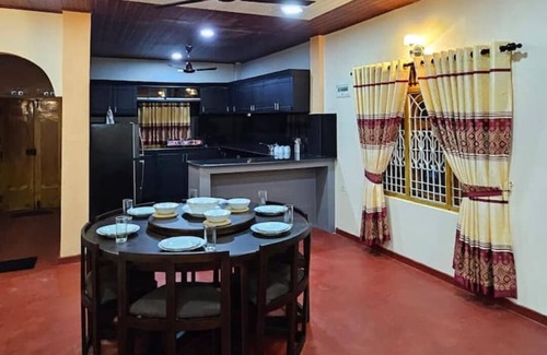 Nallur Casa | Lovely 4 bedroom top floor home in Kokkuvil East, Jaffna, Sri Lanka
