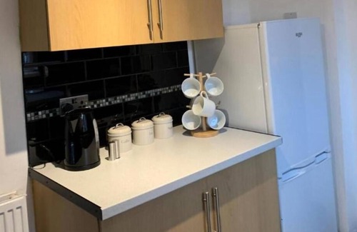 Gateshead Apartamento | Lovely 4-bedroom maisonette Gateshead free parking