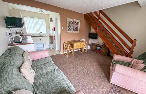 Great Yarmouth Chalet De Esquí | Lovely 4 berth chalet to hire in Hemsby nearby the beach ref 18177B