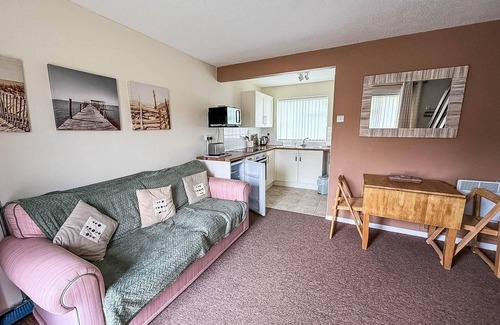 Great Yarmouth Chalet De Esquí | Lovely 4 berth chalet to hire in Hemsby nearby the beach ref 18177B