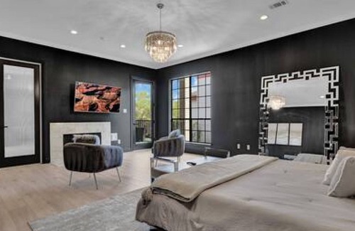 Houston Casa | Lovely 4BD House w/ pool, hot tub and free parking