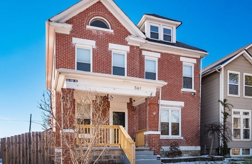 Near East Columbus Casa | Lovely 5Br in Olde Town East