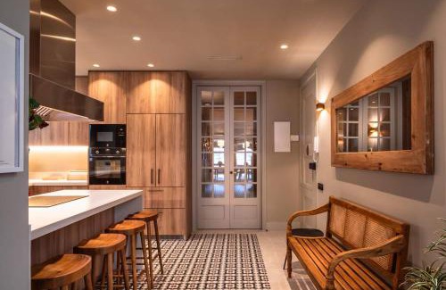 Dreta de l'Eixample Apartamento | Lovely 6 BR Flat in L'Eixample