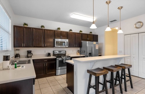 Crystal Cove Casa | 7 Dormitorios / 4. 5 Baño - a 15 Minutos de Disney! Plazas 14