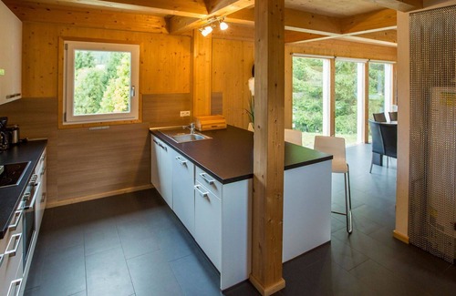 Annaberg-Lungoetz Casa | Precioso apartamento en villa con piscina, WIFI, TV, terraza, mascotas permitida y aparcamiento