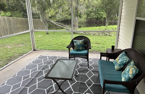 Arlington Casa | Lovely and Comfy 3 bedroom home -Quiet neighborhood