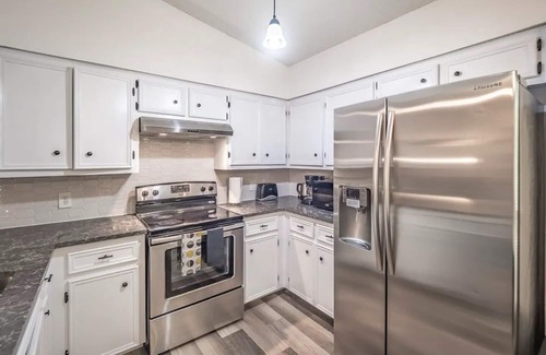 Anderson Mill Apartamento | Lovely and modern two bedroom condo