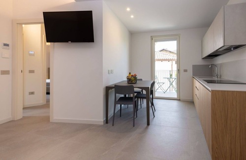 Cividale del Friuli Apartamento | Acogedor apartamento para 6 personas con WIFI, A/C, TV, balcón, mascotas permitida y aparcamiento